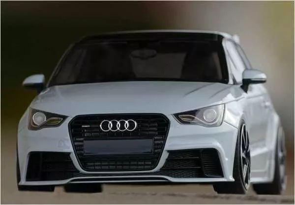1:18 Audi A1 Quattro 2014 White Met LIMITED EDITION = OVP